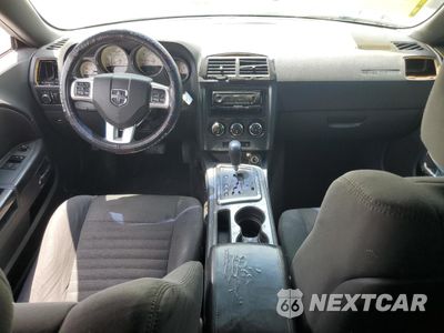 Zdjęcie 8 z 15 samochodu: 2012 DODGE CHALLENGER SXT VIN:2C3CDYAG1CH291589 - miniatura