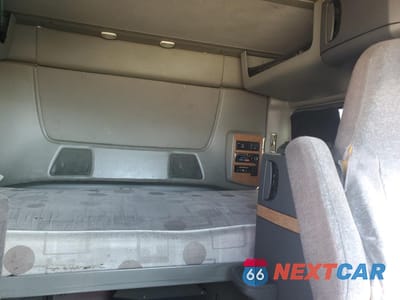 Zdjęcie 6 z 10 samochodu: 2015 INTERNATIONAL PROSTAR VIN:3HSDJAPR2FN509619 - miniatura