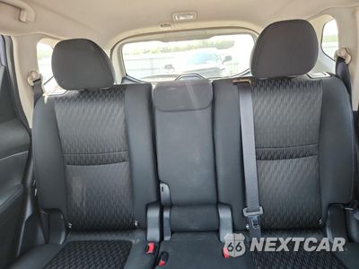 Zdjęcie 10 z 14 samochodu: 2018 NISSAN ROGUE S VIN:KNMAT2MV7JP549278 - miniatura