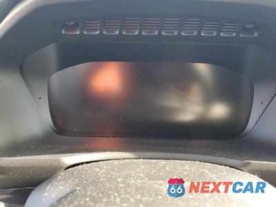 Zdjęcie 9 z 13 samochodu: 2016 VOLVO XC90 T6 VIN:YV4A22PK8G1017891 - miniatura