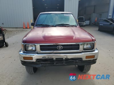 Piąte zdjęcie samochodu w środku: 1992 TOYOTA PICKUP 1/2 TON EXTRA LONG WHEELBASE DLX VIN:JT4RN13P7N6037980 - miniatura