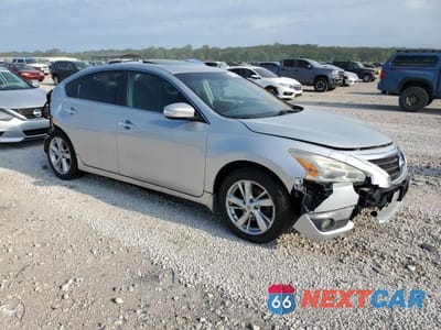 Czwarte zdjęcie samochodu z boku: 2013 NISS ALTIMA VIN:1N4AL3AP9DC280374 - miniatura