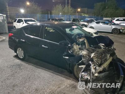 Czwarte zdjęcie samochodu z boku: 2015 NISSAN VERSA S VIN:3N1CN7AP1FL795601 - miniatura