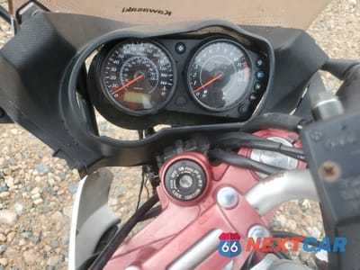 Zdjęcie 7 z 9 samochodu: 2006 KAWASAKI EX650 A6F VIN:JKAEXEA156A003415 - miniatura