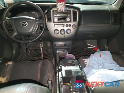 Zdjęcie 8 z 13 samochodu: 2003 MAZDA TRIBUTE ES VIN:4F2CZ06113KM34892 - miniatura