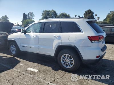 Drugie zdjęcie samochodu z przodu: 2020 JEEP GRAND CHEROKEE LAREDO VIN:1C4RJEAG7LC181579 - miniatura