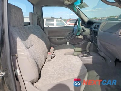 Zdjęcie 10 z 13 samochodu: 2001 TOYOTA TACOMA PRERUNNER VIN:5TENM92N91Z851108 - miniatura