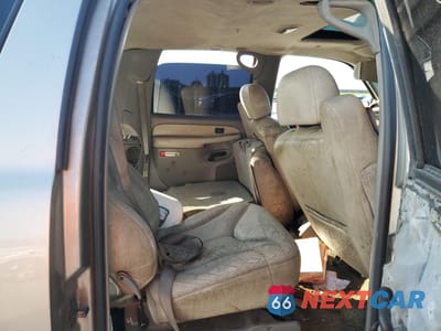 Zdjęcie 11 z 13 samochodu: 2002 GMC YUKON XL C1500 VIN:1GKEC16Z42J158660 - miniatura