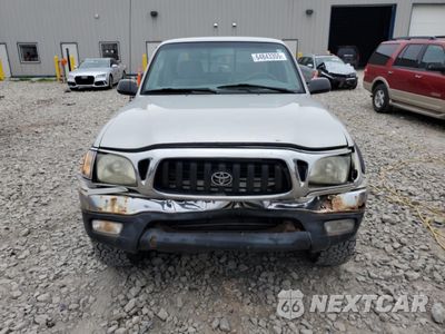 Piąte zdjęcie samochodu w środku: 2001 TOYOTA TACOMA XTRACAB VIN:5TEWM72N11Z804891 - miniatura