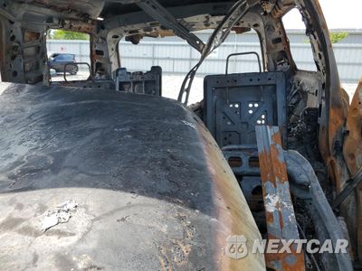 Zdjęcie 10 z 12 samochodu: 2016 CHEVROLET TAHOE K1500 LTZ VIN:1GNSKCKC2GR124750 - miniatura