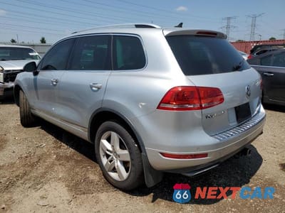 Drugie zdjęcie samochodu z przodu: 2012 VOLKSWAGEN TOUAREG V6 VIN:WVGFF9BP3CD003975 - miniatura