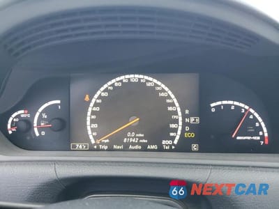 Zdjęcie 9 z 12 samochodu: 2012 MERCEDES-BENZ CL 63 AMG VIN:WDDEJ7EB4CA029429 - miniatura