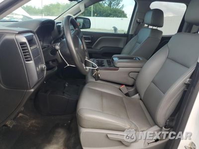 Zdjęcie 7 z 12 samochodu: 2019 CHEVROLET SILVERADO LD K1500 BASE/LS VIN:2GCVKNEC4K1193809 - miniatura