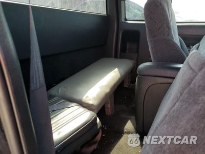Zdjęcie 10 z 15 samochodu: 1999 GMC SONOMA VIN:1GTCS19X1X8521320 - miniatura