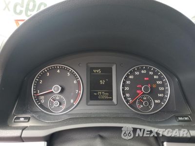 Zdjęcie 9 z 12 samochodu: 2010 VOLKSWAGEN JETTA SE VIN:3VWRZ7AJ2AM115983 - miniatura