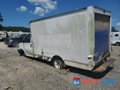 Drugie zdjęcie samochodu z przodu: 2017 GMC SAVANA CUTAWAY G3500 VIN:1GDY7RFF8H1212175 - miniatura