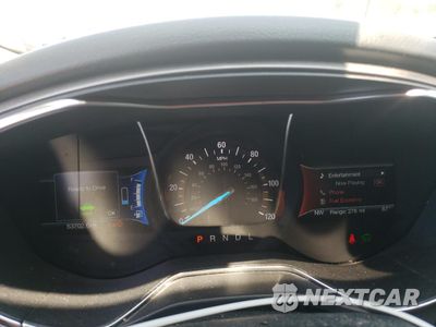 Zdjęcie 9 z 12 samochodu: 2017 FORD FUSION SE HYBRID VIN:3FA6P0LU6HR400750 - miniatura