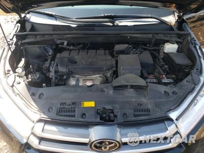 Zdjęcie 12 z 16 samochodu: 2017 TOYOTA HIGHLANDER LE VIN:5TDZARFH6HS026598 - miniatura