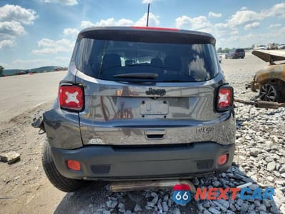 Zdjęcie 6 z 13 samochodu: 2018 JEEP RENEGADE LATITUDE VIN:ZACCJABB3JPG97612 - miniatura