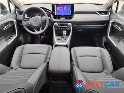 Zdjęcie 8 z 13 samochodu: 2025 TOYOTA RAV4 XLE PREMIUM VIN:2T3C1RFV6SC332719 - miniatura
