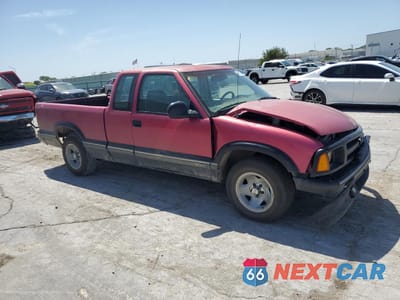 Czwarte zdjęcie samochodu z boku: 1995 CHEVROLET S TRUCK S10 VIN:1GCCS19Z2S8246969 - miniatura