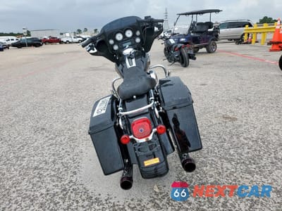 Czwarte zdjęcie samochodu z boku: 2007 HARLEY-DAVIDSON FLHX VIN:1HD1KB4157Y654810 - miniatura