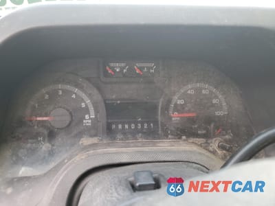 Zdjęcie 9 z 12 samochodu: 2012 FORD ECONOLINE E350 SUPER DUTY CUTAWAY VAN VIN:1FDWE3FS4CDA65173 - miniatura