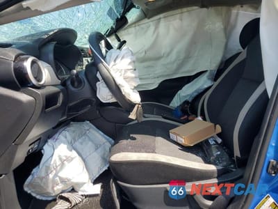 Zdjęcie 7 z 12 samochodu: 2021 NISSAN VERSA SV VIN:3N1CN8EV2ML836132 - miniatura