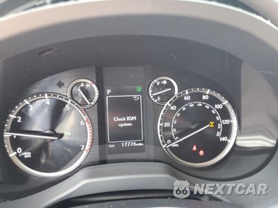 Zdjęcie 9 z 13 samochodu: 2023 LEXUS GX 460 VIN:JTJAM7BX6P5378734 - miniatura