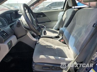Zdjęcie 7 z 13 samochodu: 2013 HONDA ACCORD EX VIN:1HGCR2F74DA274032 - miniatura