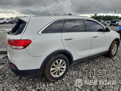 Trzecie zdjęcie samochodu z tyłu: 2016 KIA SORENTO LX VIN:5XYPGDA31GG045754 - miniatura
