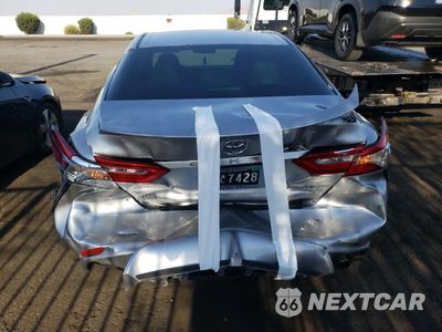 Zdjęcie 6 z 12 samochodu: 2018 TOYOTA CAMRY L VIN:4T1B11HK9JU089512 - miniatura