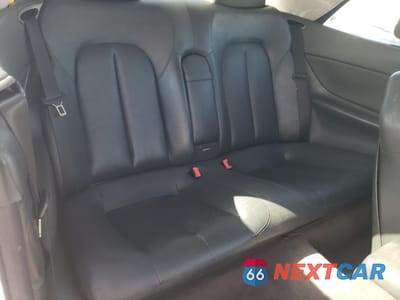 Zdjęcie 10 z 14 samochodu: 2001 MERCEDES-BENZ CLK 320 VIN:WDBLK65G01T076445 - miniatura