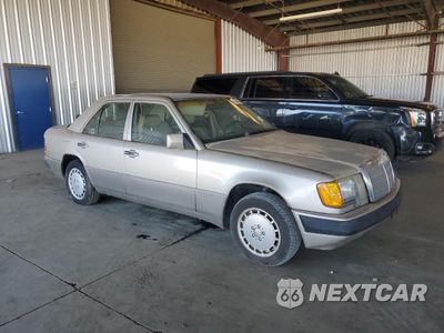Czwarte zdjęcie samochodu z boku: 1990 MERCEDES-BENZ 300 E VIN:WDBEA30D2LB121367 - miniatura