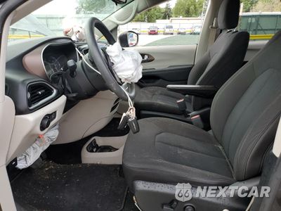 Zdjęcie 7 z 16 samochodu: 2017 CHRYSLER PACIFICA TOURING VIN:2C4RC1DGXHR655019 - miniatura