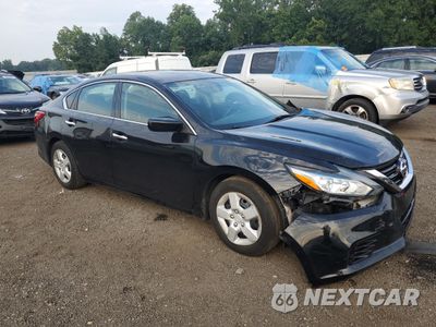 Czwarte zdjęcie samochodu z boku: 2017 NISSAN ALTIMA 2.5 VIN:1N4AL3AP4HC190765 - miniatura
