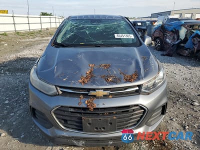 Piąte zdjęcie samochodu w środku: 2020 CHEVROLET TRAX LS VIN:3GNCJKSB7LL174943 - miniatura