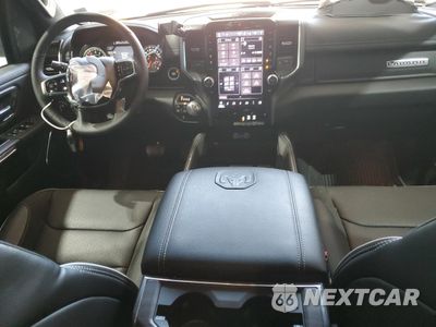 Zdjęcie 8 z 15 samochodu: 2025 RAM 1500 LARAMIE VIN:1C6SRFJP8SN547141 - miniatura