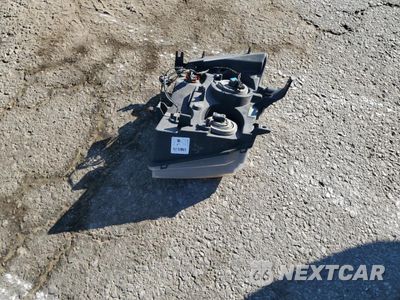 Zdjęcie 13 z 14 samochodu: 2009 CHEVROLET TAHOE K1500 LTZ VIN:1GNFK330X9R159075 - miniatura