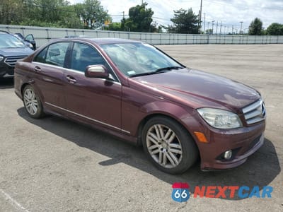 Czwarte zdjęcie samochodu z boku: 2008 MERCEDES-BENZ C 300 4MATIC VIN:WDDGF81X88F157815 - miniatura