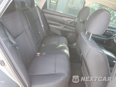 Zdjęcie 10 z 14 samochodu: 2017 NISSAN ALTIMA 2.5 VIN:1N4AL3AP4HC258756 - miniatura