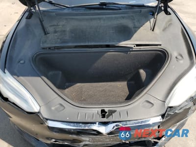 Zdjęcie 11 z 14 samochodu: 2018 TESLA MODEL S VIN:5YJSA1E27JF293503 - miniatura