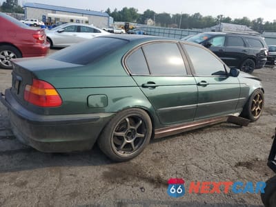 Trzecie zdjęcie samochodu z tyłu: 2002 BMW 330 I VIN:WBAEV53482KM16403 - miniatura