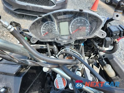 Zdjęcie 7 z 10 samochodu: 2023 SUZUKI GSX-R750 VIN:JS1GR7MA3P7100251 - miniatura