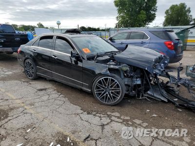 Czwarte zdjęcie samochodu z boku: 2010 MERCEDES-BENZ E 350 4MATIC VIN:WDDHF8HBXAA220365 - miniatura