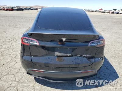 Zdjęcie 6 z 14 samochodu: 2022 TESLA MODEL Y VIN:7SAYGDEF7NF484490 - miniatura
