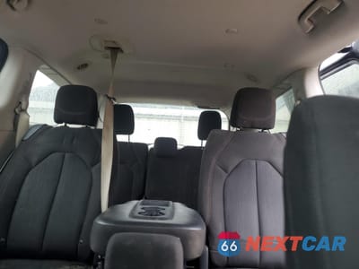 Zdjęcie 10 z 16 samochodu: 2017 CHRYSLER PACIFICA TOURING VIN:2C4RC1DG7HR623225 - miniatura