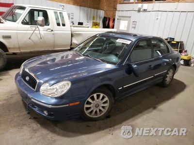 2002 HYUNDAI SONATA GLS KMHWF35H22A640633 - główne zdjęcie licytacji z USA - miniatura