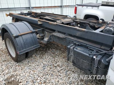 Zdjęcie 10 z 13 samochodu: 2023 FORD F550 SUPER DUTY VIN:1FDUF5HT6PDA15760 - miniatura