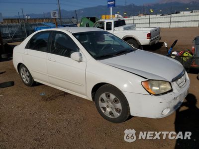 Czwarte zdjęcie samochodu z boku: 2006 KIA SPECTRA LX VIN:KNAFE121565367251 - miniatura